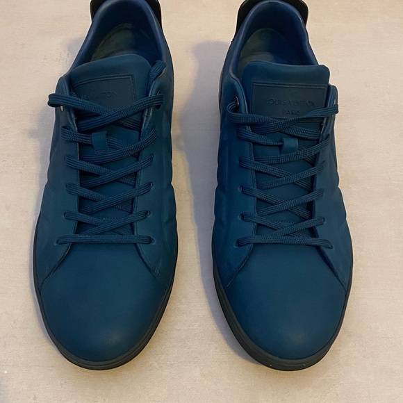 LOUIS VUITTON.  USED IN MINT CONDITION 🔥

FUSELAGE SNEAKER - Picture 14 of 16